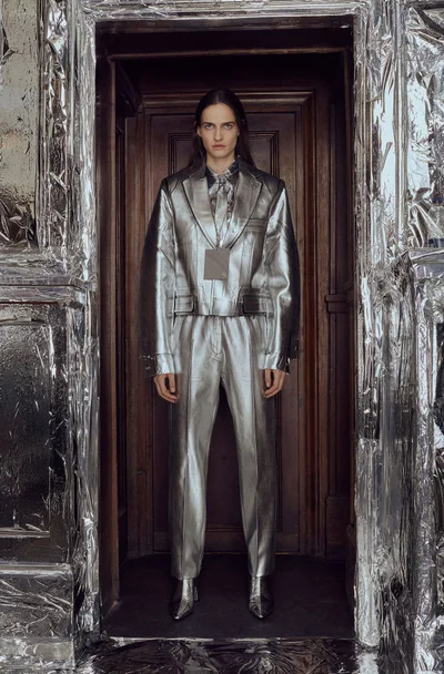 Look 2